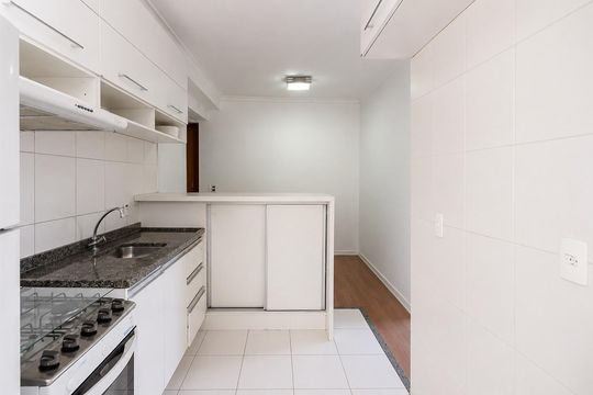 Cozinha de apartamento à venda com 2 quartos, 33m² em Santa Maria, Osasco