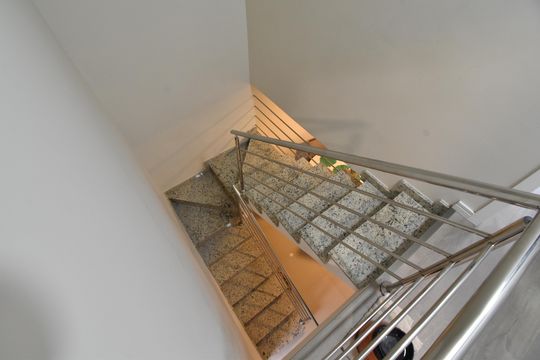 Escada de casa de condomínio à venda com 3 quartos, 110m² em Cachoeira, Curitiba