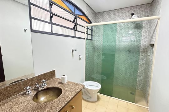 Casa à venda com 2 quartos, 250m² em Jardim das Flores, São Paulo