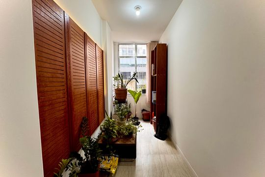 Corredor de apartamento para alugar com 2 quartos, 70m² em Glória, Rio de Janeiro