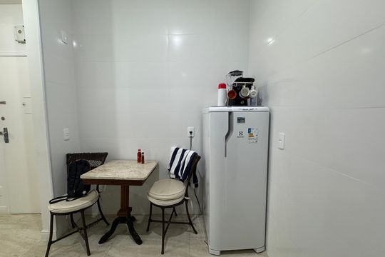 Cozinha de apartamento para alugar com 2 quartos, 70m² em Glória, Rio de Janeiro