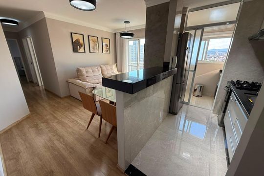 Cozinha de apartamento para alugar com 2 quartos, 54m² em Piqueri, São Paulo