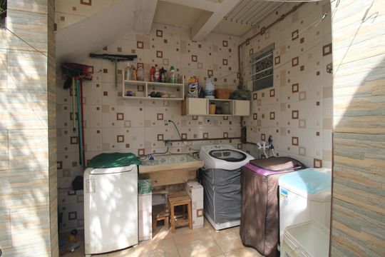 Lavanderia de casa para alugar com 3 quartos, 150m² em Parque São Paulo, São Paulo