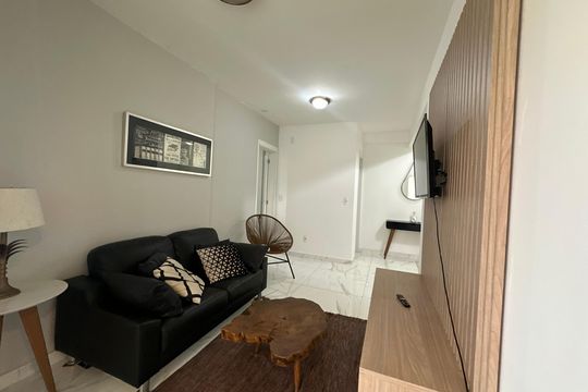 Sala de apartamento para alugar com 1 quarto, 55m² em Empresarial 18 do Forte, Barueri