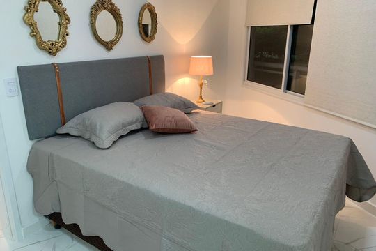 Quarto de apartamento para alugar com 1 quarto, 55m² em Empresarial 18 do Forte, Barueri
