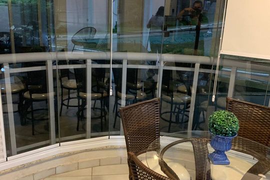 Varanda de apartamento para alugar com 1 quarto, 55m² em Empresarial 18 do Forte, Barueri