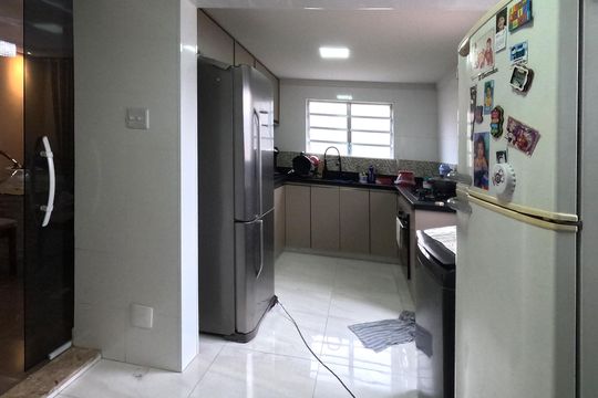 Cozinha - 1 º Piso de casa para alugar com 3 quartos, 210m² em Boqueirão, Santos