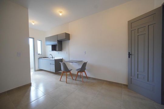 Sala/Cozinha de apartamento para alugar com 1 quarto, 22m² em Areias, São José