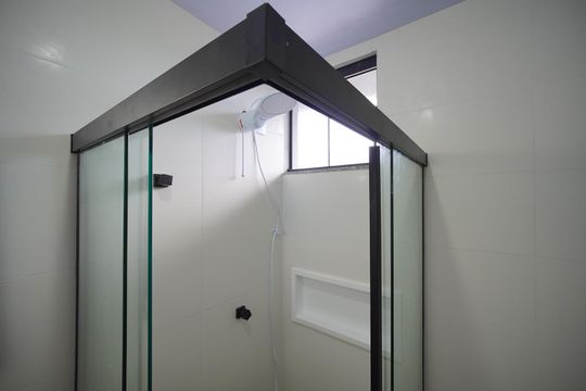 Banheiro de apartamento para alugar com 1 quarto, 22m² em Areias, São José