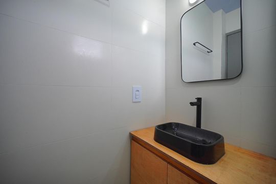 Banheiro de apartamento para alugar com 1 quarto, 22m² em Areias, São José