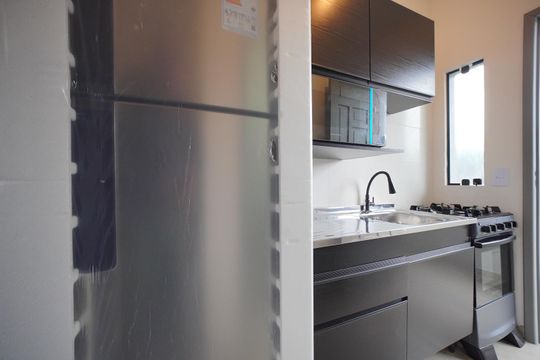 Cozinha de apartamento para alugar com 1 quarto, 22m² em Areias, São José