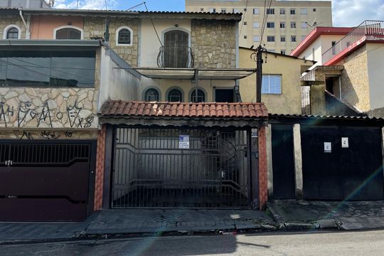 Fachada+Placa de casa à venda com 3 quartos, 86m² em Itaquera, São Paulo