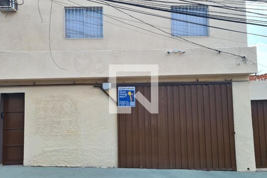 Fachada de casa à venda com 3 quartos, 300m² em Vila Joana, Jundiaí