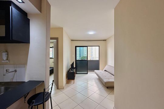 Sala  de apartamento para alugar com 1 quarto, 38m² em Santo Amaro, São Paulo