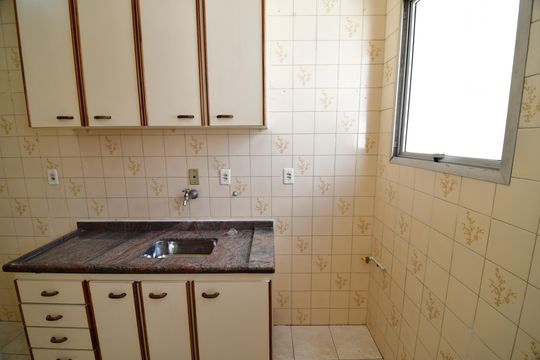 Cozinha de apartamento para alugar com 1 quarto, 41m² em Centro, Campinas