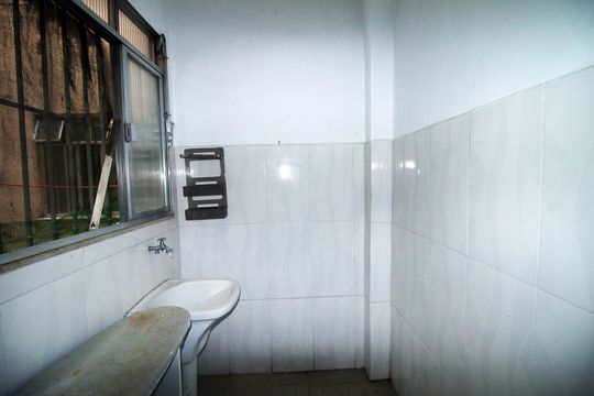 Área de Serviço de apartamento para alugar com 2 quartos, 63m² em Cordovil, Rio de Janeiro