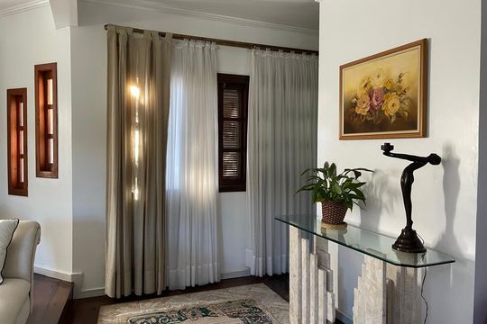 Sala de casa para alugar com 4 quartos, 340m² em Centro, Gravataí