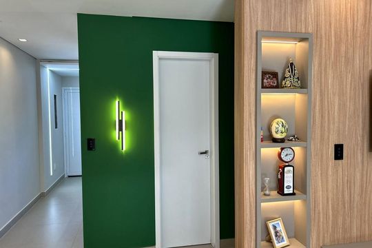 Sala de casa de condomínio à venda com 3 quartos, 110m² em Cidade Nova, Jundiaí