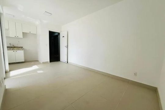 Apartamento para alugar com 3 quartos, 85m² em Planalto, Belo Horizonte