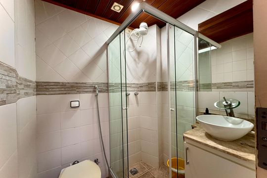Casa de Condomínio à venda com 2 quartos, 95m² em Laranjeiras, Rio de Janeiro