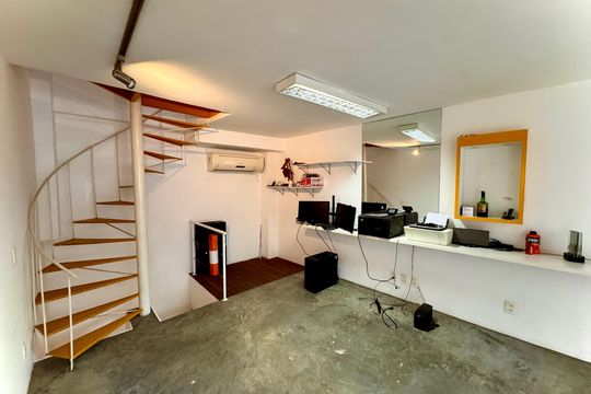 Casa de Condomínio à venda com 2 quartos, 95m² em Laranjeiras, Rio de Janeiro
