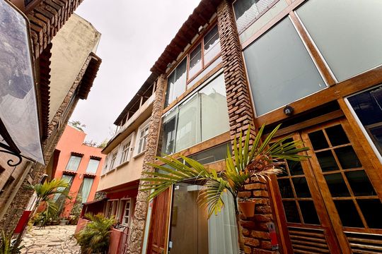 Casa de Condomínio à venda com 2 quartos, 95m² em Laranjeiras, Rio de Janeiro