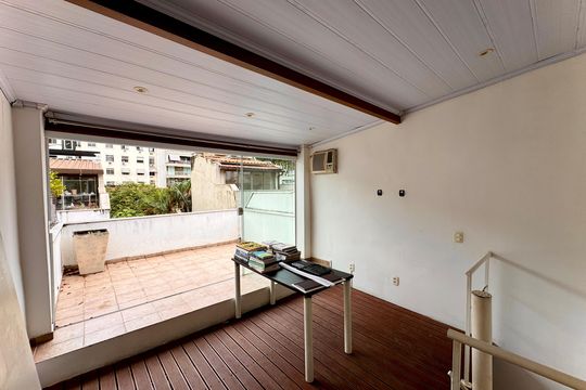 Casa de Condomínio à venda com 2 quartos, 95m² em Laranjeiras, Rio de Janeiro