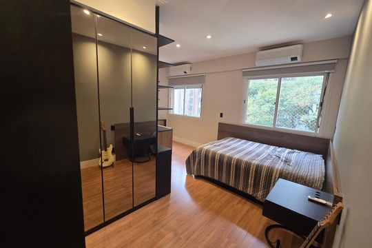Quarto de apartamento para alugar com 3 quartos, 167m² em Vila Nova Conceição, São Paulo