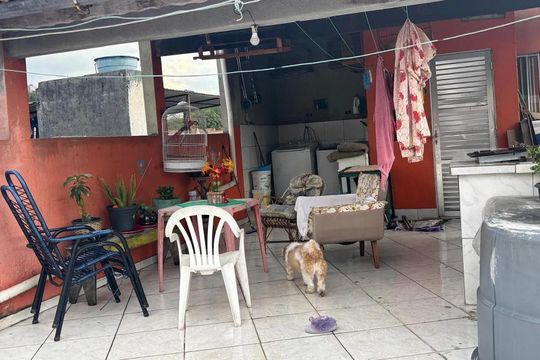 Área externa de kitnet/studio para alugar com 1 quarto, 25m² em Conjunto Habitacional Calux, São Bernardo do Campo