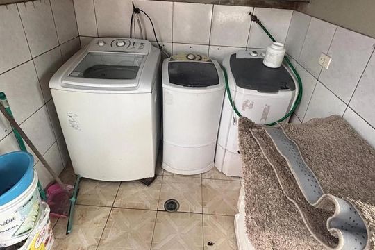 Área de serviço de kitnet/studio para alugar com 1 quarto, 25m² em Conjunto Habitacional Calux, São Bernardo do Campo