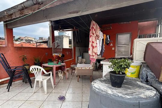 Área externa de kitnet/studio para alugar com 1 quarto, 25m² em Conjunto Habitacional Calux, São Bernardo do Campo
