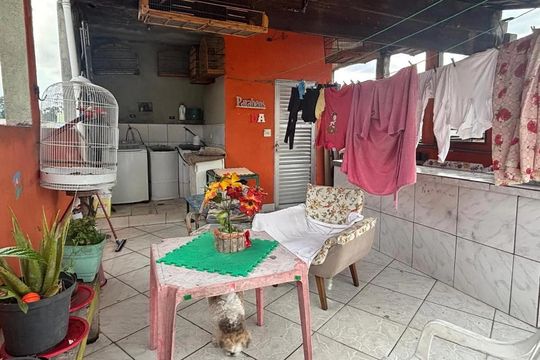 Área externa de kitnet/studio para alugar com 1 quarto, 25m² em Conjunto Habitacional Calux, São Bernardo do Campo