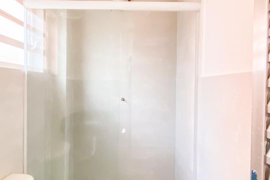 Banheiro de kitnet/studio para alugar com 1 quarto, 30m² em Subprefeitura de Ermelino Matarazzo, São Paulo