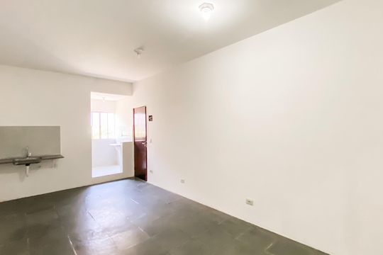Sala/cozinha de kitnet/studio para alugar com 1 quarto, 30m² em Subprefeitura de Ermelino Matarazzo, São Paulo