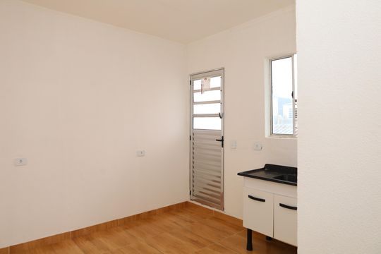Kitnet/Studio para alugar com 1 quarto, 16m² em Jardim Camargo Novo, São Paulo