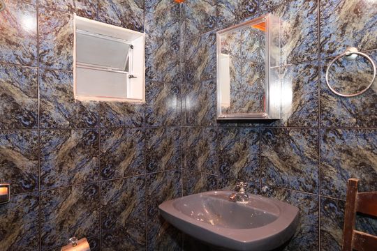 Banheiro de kitnet/studio para alugar com 1 quarto, 20m² em Jardim Camargo Novo, São Paulo