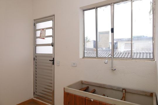 Cozinha de kitnet/studio para alugar com 1 quarto, 16m² em Jardim Camargo Novo, São Paulo