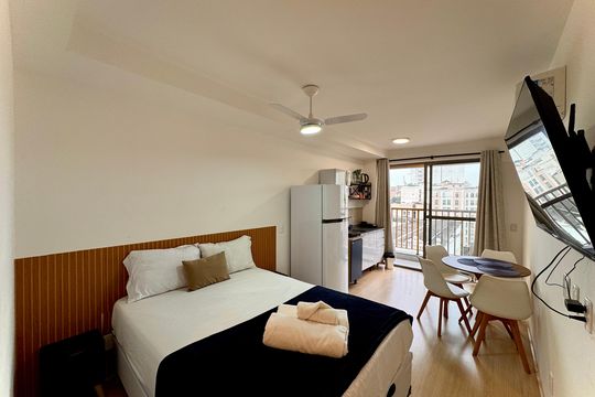 Kitnet/Studio para alugar com 1 quarto, 32m² em Centro, Rio de Janeiro