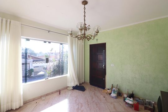 Casa à venda com 3 quartos, 180m² em Jardim Lauro Gomes, São Bernardo do Campo