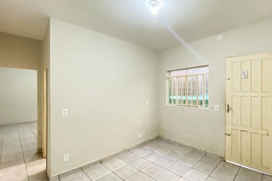 Casa para alugar com 1 quarto, 47m² em Parque Boturussu, São Paulo