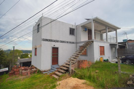 Fachada de casa para alugar com 3 quartos, 70m² em Centro, São Leopoldo