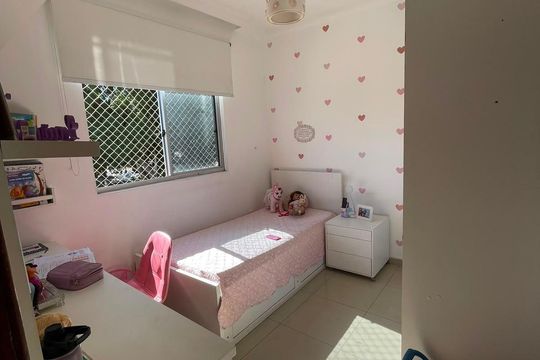 Quarto de apartamento à venda com 3 quartos, 96m² em Santa Amelia, Belo Horizonte