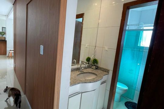 Banheiro de apartamento à venda com 3 quartos, 96m² em Santa Amelia, Belo Horizonte