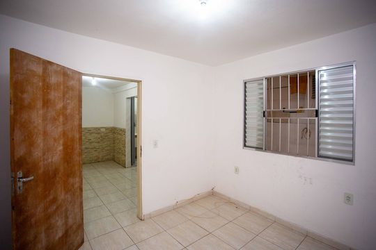 Casa para alugar com 1 quarto, 44m² em Taboão, Diadema