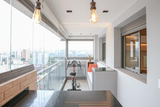 Varanda Gourmet de apartamento à venda com 2 quartos, 67m² em Barra Funda, São Paulo