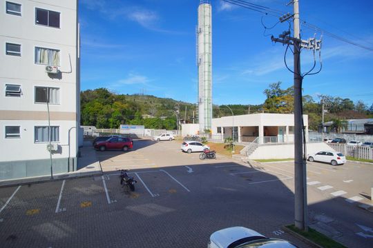 Quarto 1 - Vista de apartamento para alugar com 2 quartos, 44m² em Mário Quintana, Porto Alegre