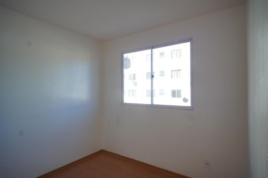 Quarto 2 de apartamento para alugar com 2 quartos, 44m² em Mário Quintana, Porto Alegre