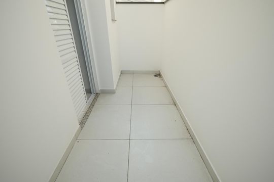 Sacada de apartamento à venda com 2 quartos, 54m² em Vila Pires, Santo André