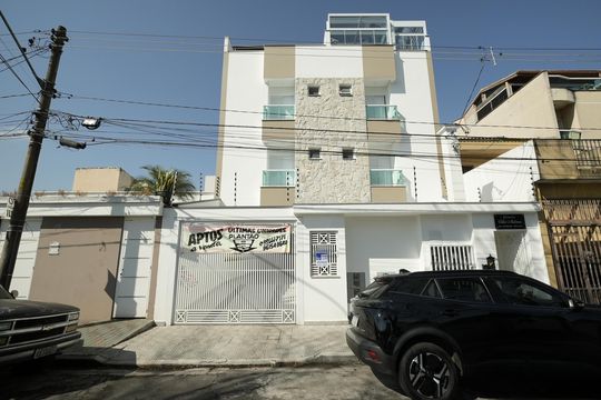 Fachada do Prédio de apartamento à venda com 2 quartos, 54m² em Vila Pires, Santo André