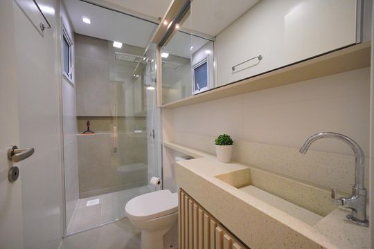 Banheiro da Suíte de apartamento para alugar com 2 quartos, 87m² em Ingleses Norte, Florianópolis